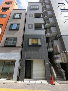 文京区根津2丁目 店舗付き住宅 外観