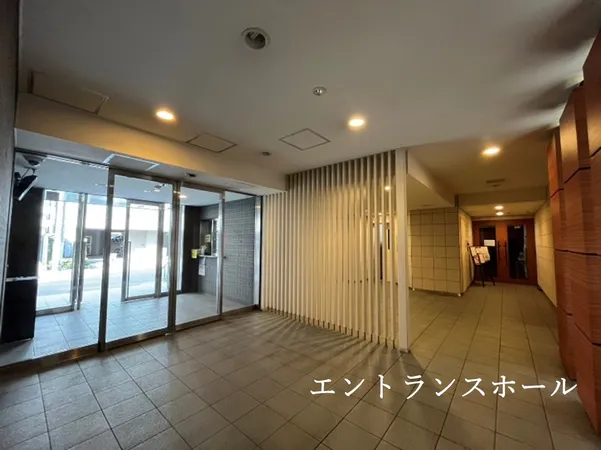 エントランスホール