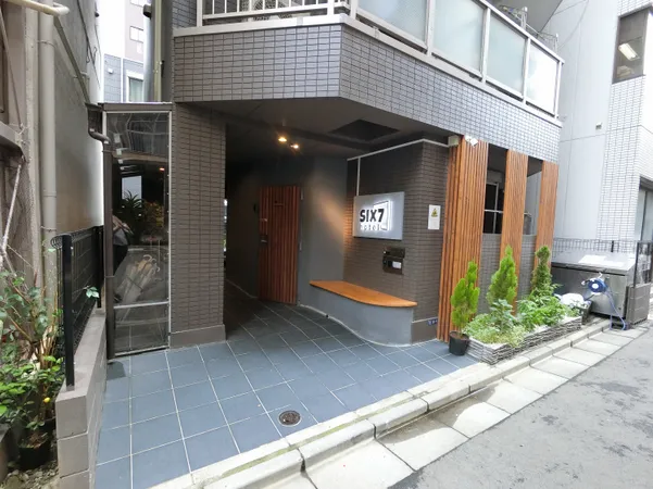 エントランス