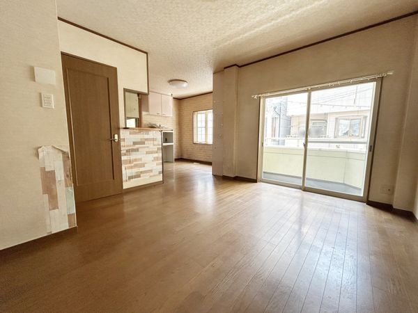 門真市小路町 中古戸建 リビング 門真市小路町 中古戸建 リビング