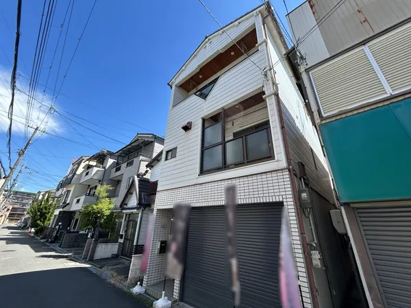 前面道路幅員約5.0ｍございます。