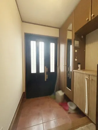 シューズボックス付きの玄関