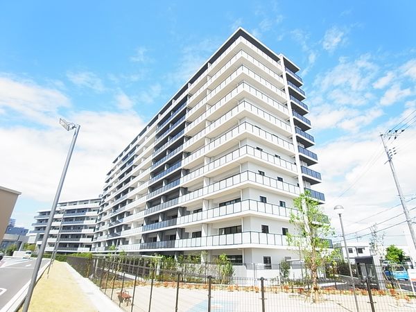 パークホームズLaLa門真 外観