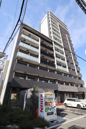 大阪メトロ谷町線「千林大宮」駅まで徒歩3分の立地。ペット飼育可能（規約制限有り）
