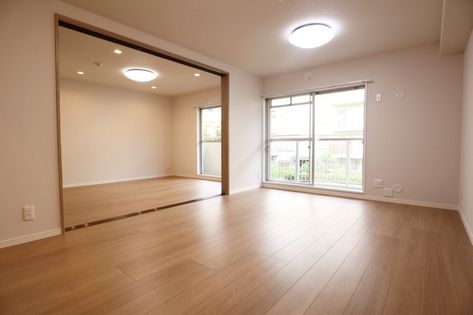 リバーサイドともぶち第一住宅第14号棟 リビング