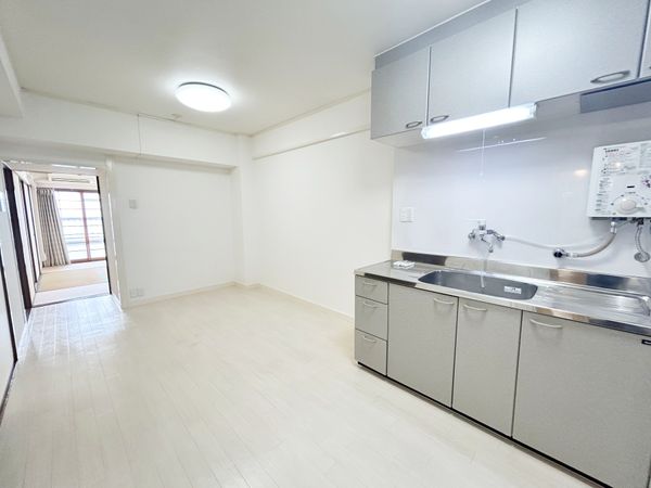 旭コーポB棟 リビング 旭コーポB棟 リビング