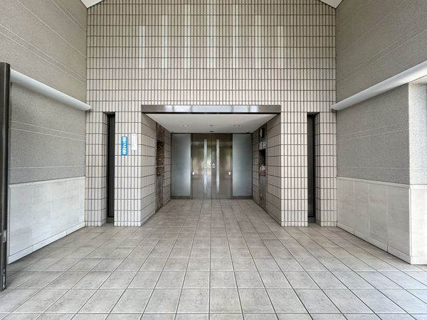 モンセーヌ守口 エントランス エントランス