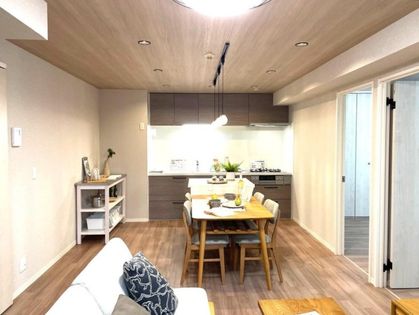 ルネ旭公園 リビング