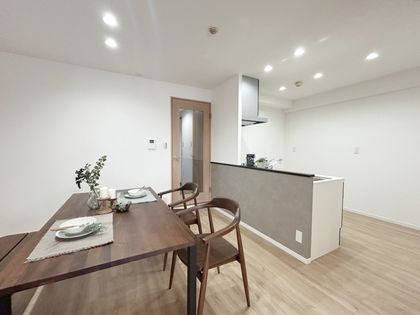 ルネ旭公園 リビング