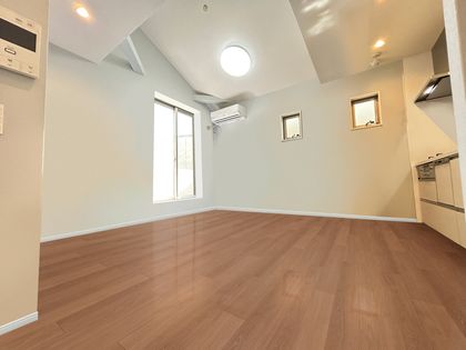 メロディーハイム守口Suite リビング