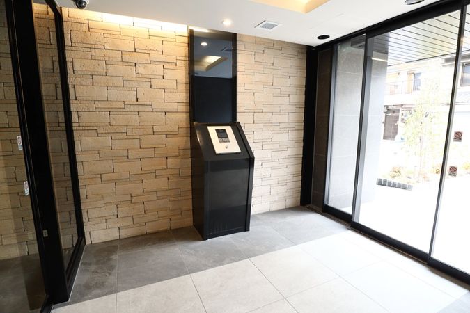 プレサンスレイズ都島内代町 エントランス プレサンスレイズ都島内代町 エントランス