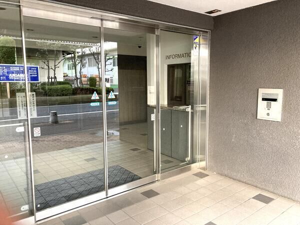 エントランス