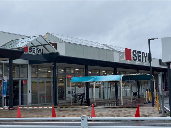 西友味岡店（約400ｍ）