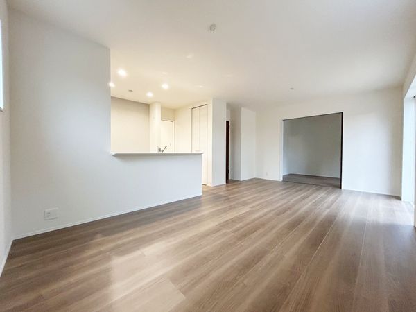 春日井市藤山台9丁目 1号棟 リビング