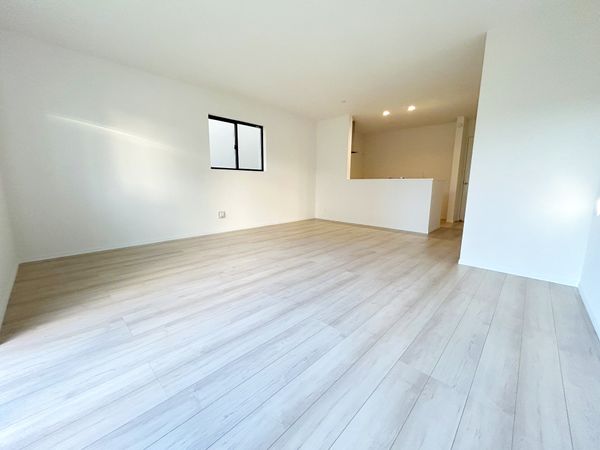 春日井市石尾台2丁目 B号棟 リビング