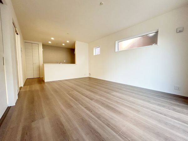 春日井市神屋町 3号棟 リビング