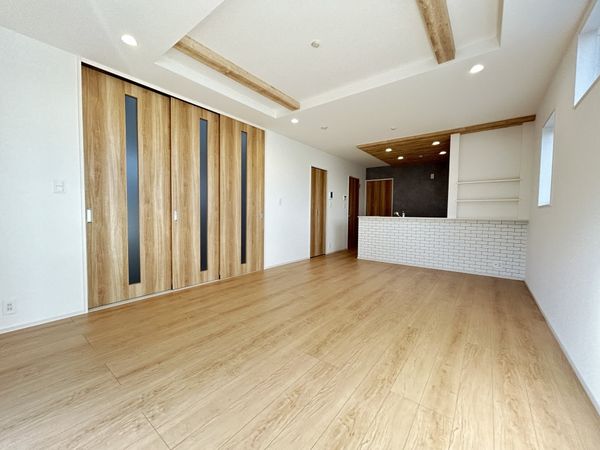 春日井市美濃町2丁目 2号棟 リビング 春日井市美濃町2丁目 2号棟 リビング