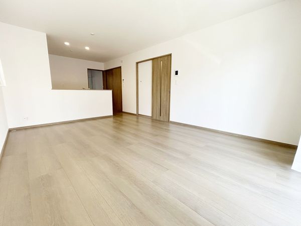 春日井市高森台4丁目 B号棟 リビング 春日井市高森台4丁目 B号棟 リビング