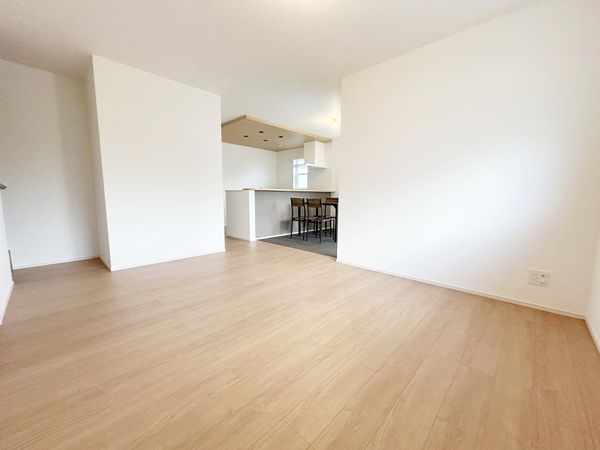 春日井市高蔵寺町2丁目 リビング 春日井市高蔵寺町2丁目 リビング