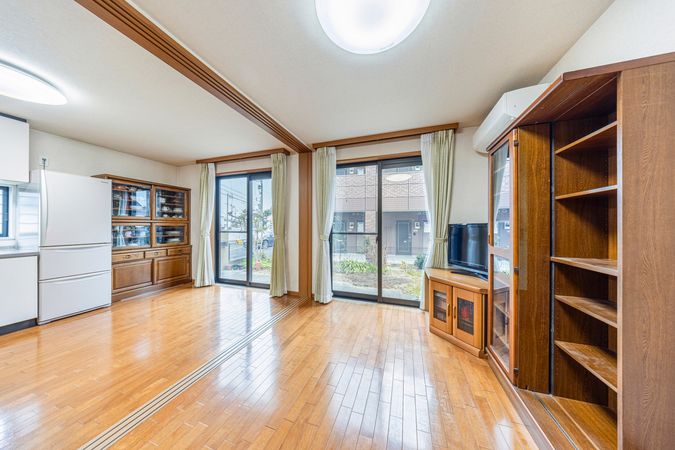 春日井市堀ノ内町5丁目 リビング