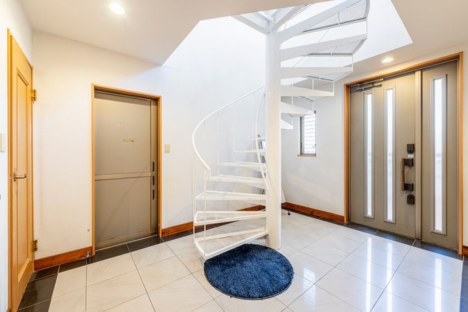 春日井市高蔵寺町北2丁目 玄関