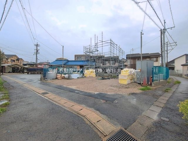春日井市穴橋町 2号棟 前面道路含む外観 前面道路含む外観