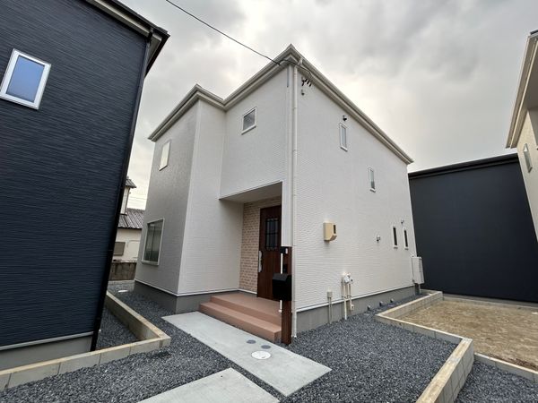 小牧市小木2丁目 5号棟 外観 小牧市小木2丁目 5号棟 外観