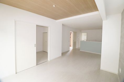 春日井市押沢台5丁目 2号棟 リビング