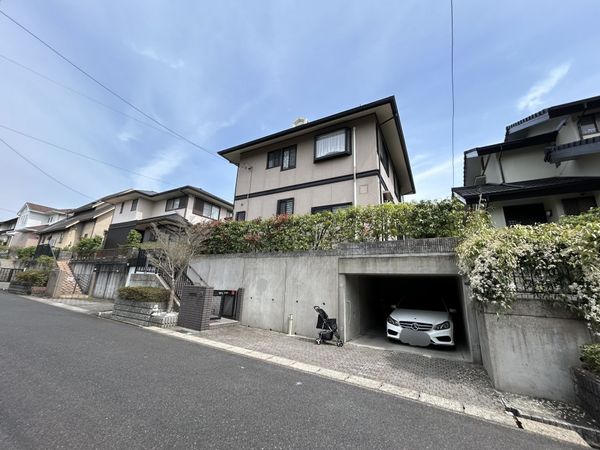 春日井市高座台5丁目 前面道路含む外観 春日井市高座台5丁目 前面道路含む外観
