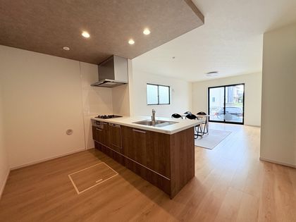 春日井市妙慶町 リビング