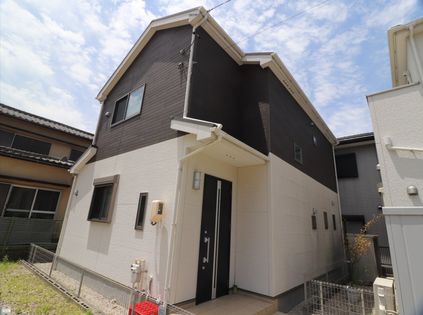 小牧市曙町 外観