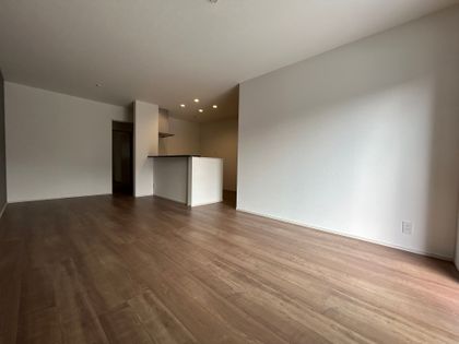 春日井市東野町西2丁目 2号棟 リビング