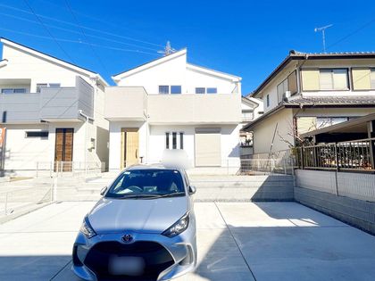 小牧市大字本庄 2号棟 駐車場