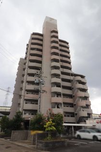 スペリア勝川 外観