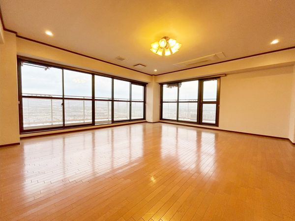 スカイステージ33 リビング スカイステージ33 リビング