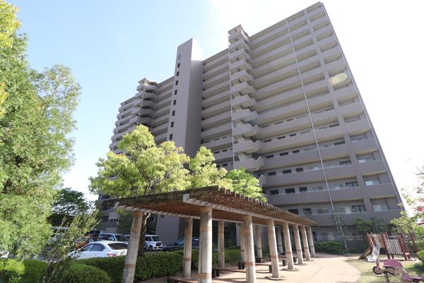 高蔵寺ガーデンスクエア 外観