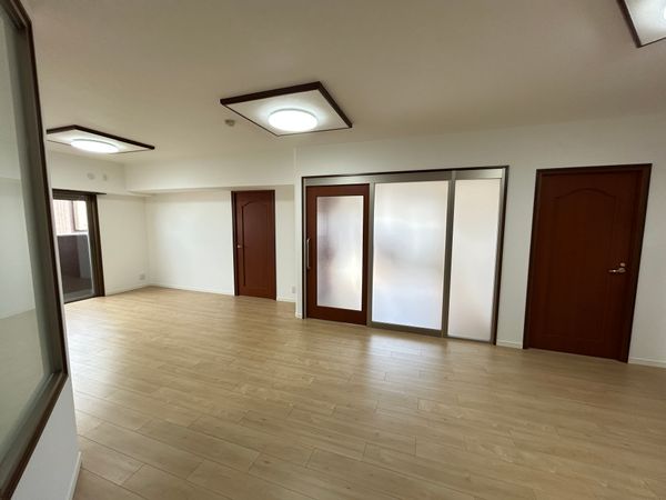 メダリオン春日井Ⅴ リビング