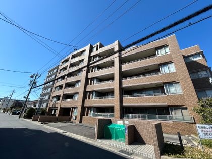 グランレイム春日井 外観