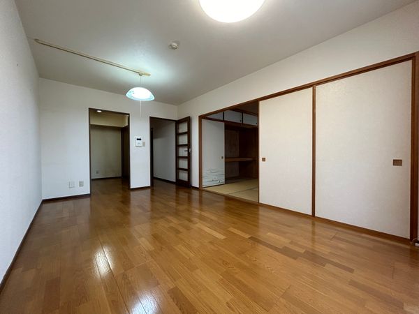 アクシス光ヶ丘 3号棟 リビング アクシス光ヶ丘 3号棟 リビング