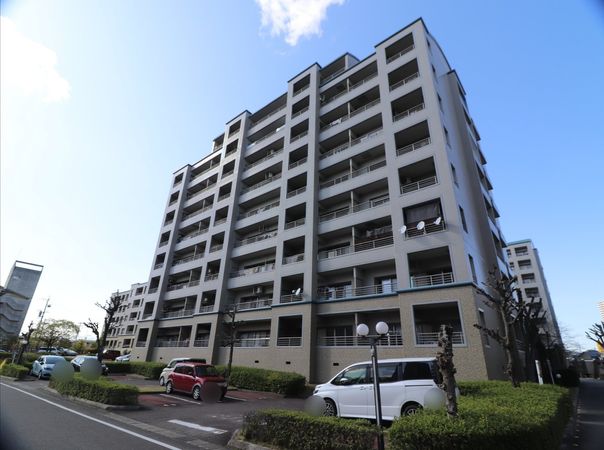 サンハイツ中央台 E棟 外観