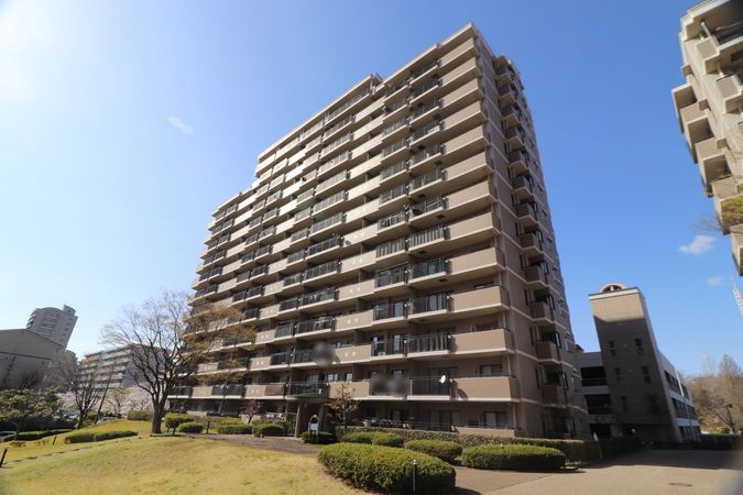 桃花台パークヒルズ 参番館 外観 桃花台パークヒルズ 参番館 外観