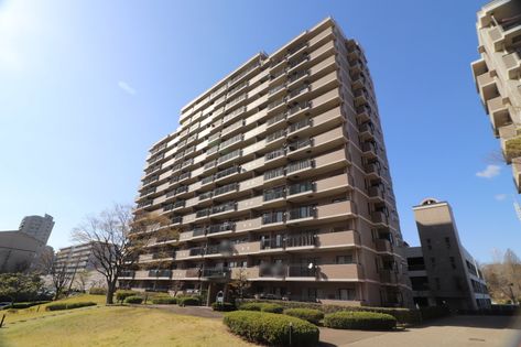 桃花台パークヒルズ 参番館 外観