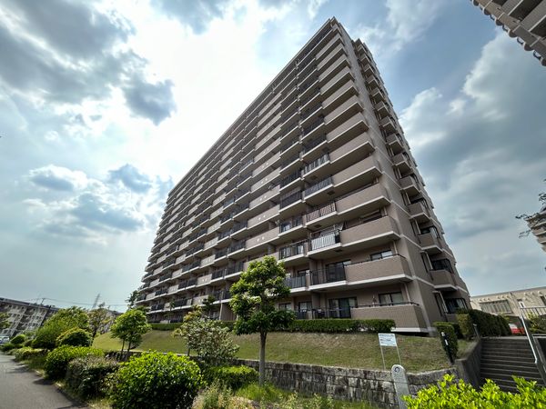 桃花台パークヒルズ 五番館 外観 桃花台パークヒルズ 五番館 外観