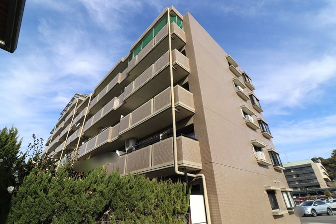 シャトー堀の内 外観