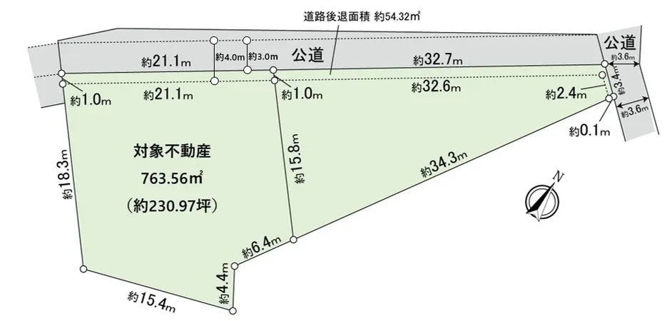 敷地全体の形状を示す区画図です。