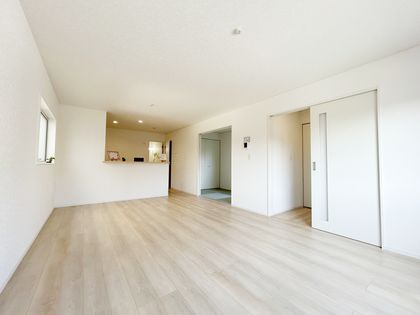 豊田市志賀町高洞 1号棟 リビング