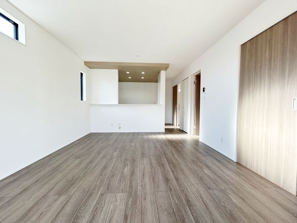 豊田市野見山町1丁目 1号棟 リビング リビング