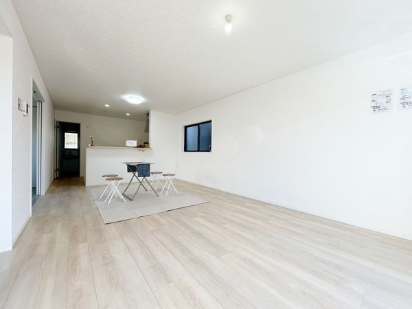 豊田市堤町御茶屋 1号棟 リビング リビング