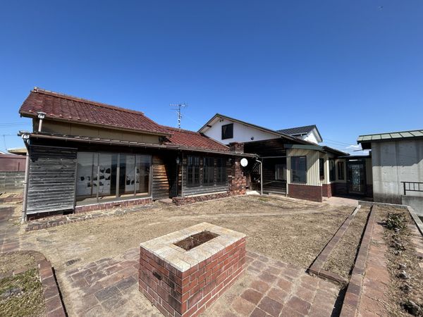 岡崎市六供町字二丁目 戸建 外観