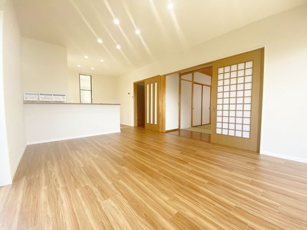豊田市高町東山 リビング